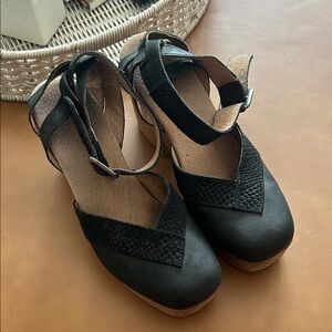 Free People Walk This Way Black Leather Clog Sz 38